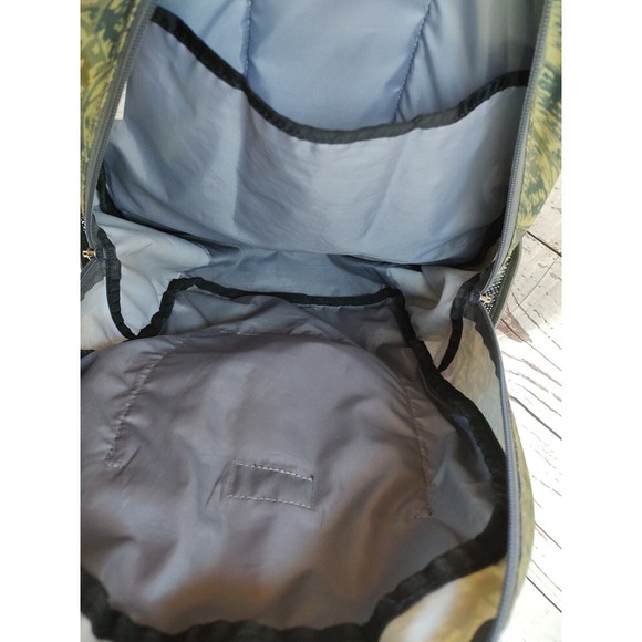 L.L. Bean T-rex Kids School Backpack Green Water Bottle Pockets - Picture 9 of 13